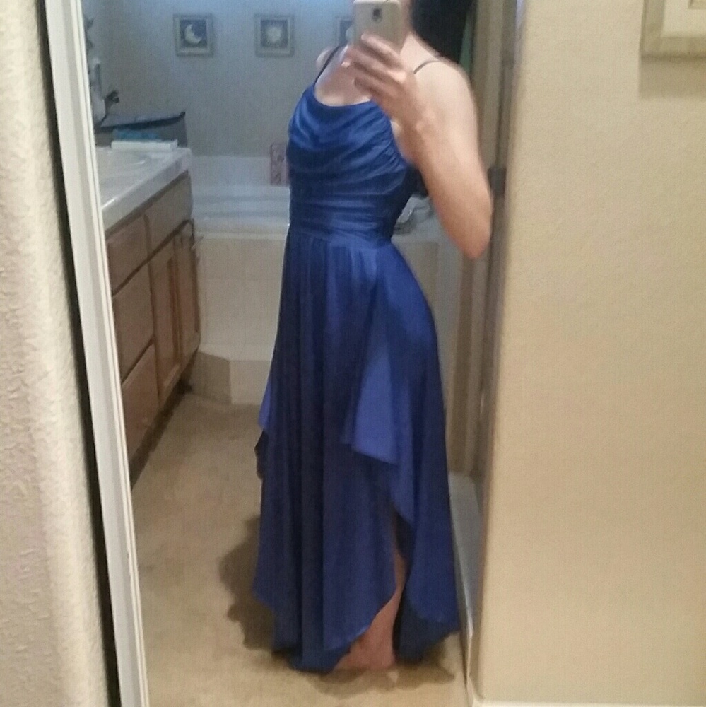 Stunning full length dress - Picture 6 of 8